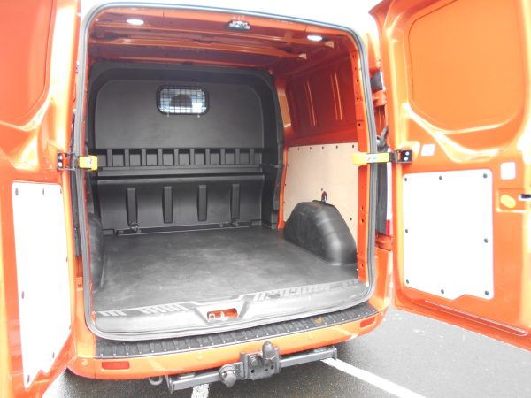 FORD TRANSIT CUSTOM L2H1 cabine approfondie – Image 4