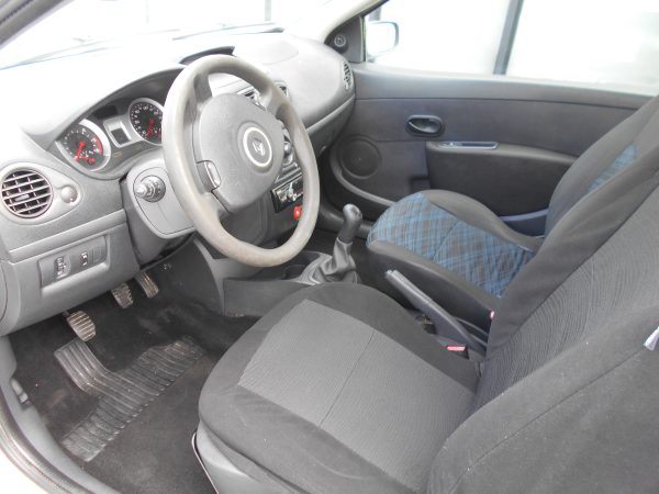 RENAULT CLIO II – Image 5